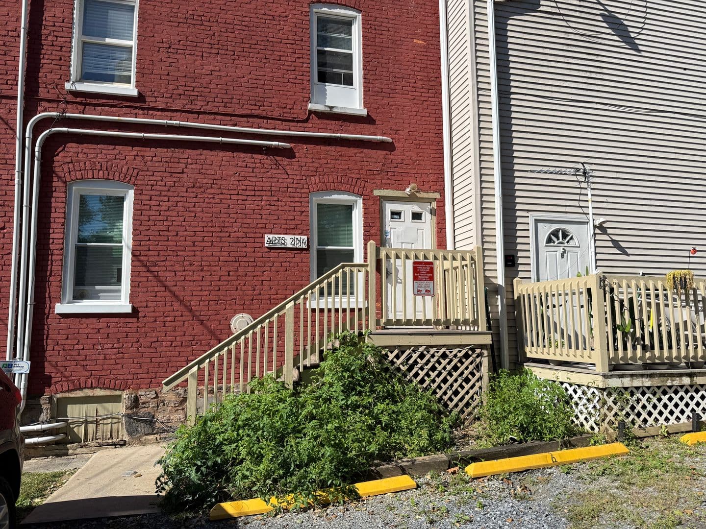 Lancaster Apartment: 535 E. Mifflin St.