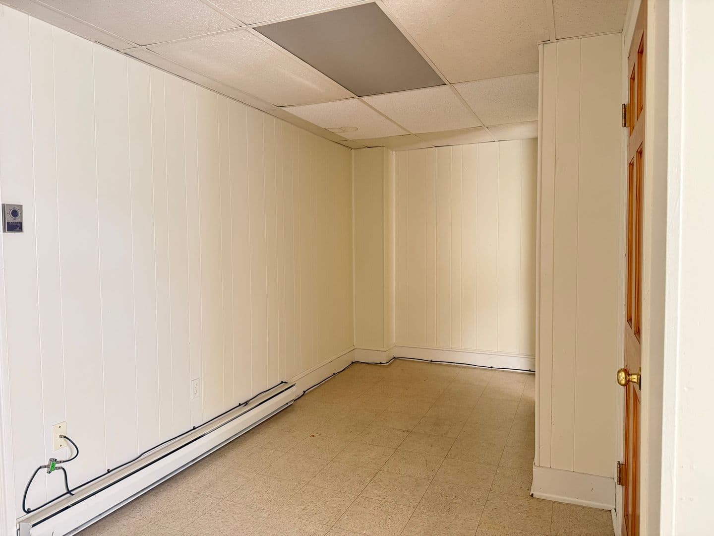 Lancaster House: 348 E. New St. Apt. 2