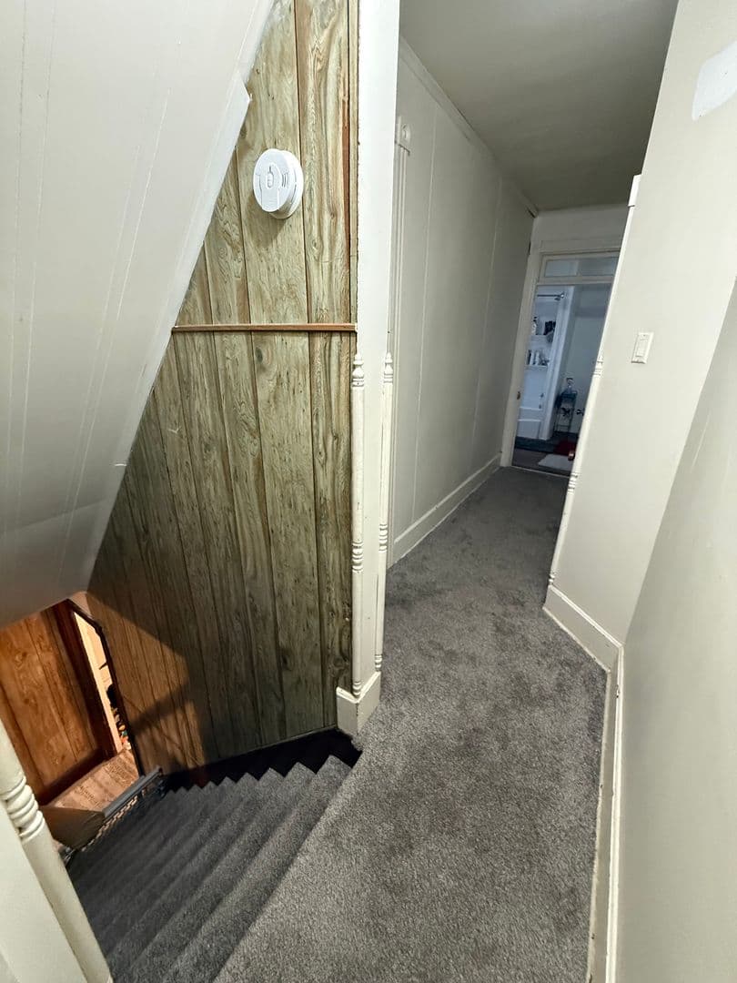 Elizabethtown Apartment: 36-38 N Poplar St.