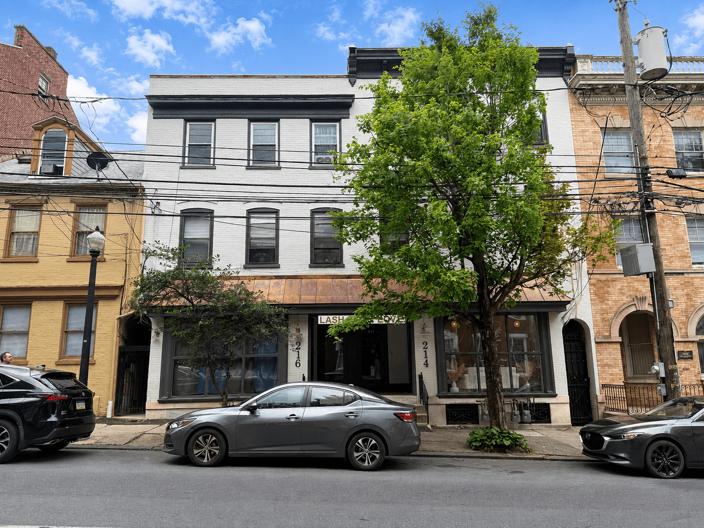 Lancaster Apartment: 214-216 E King St