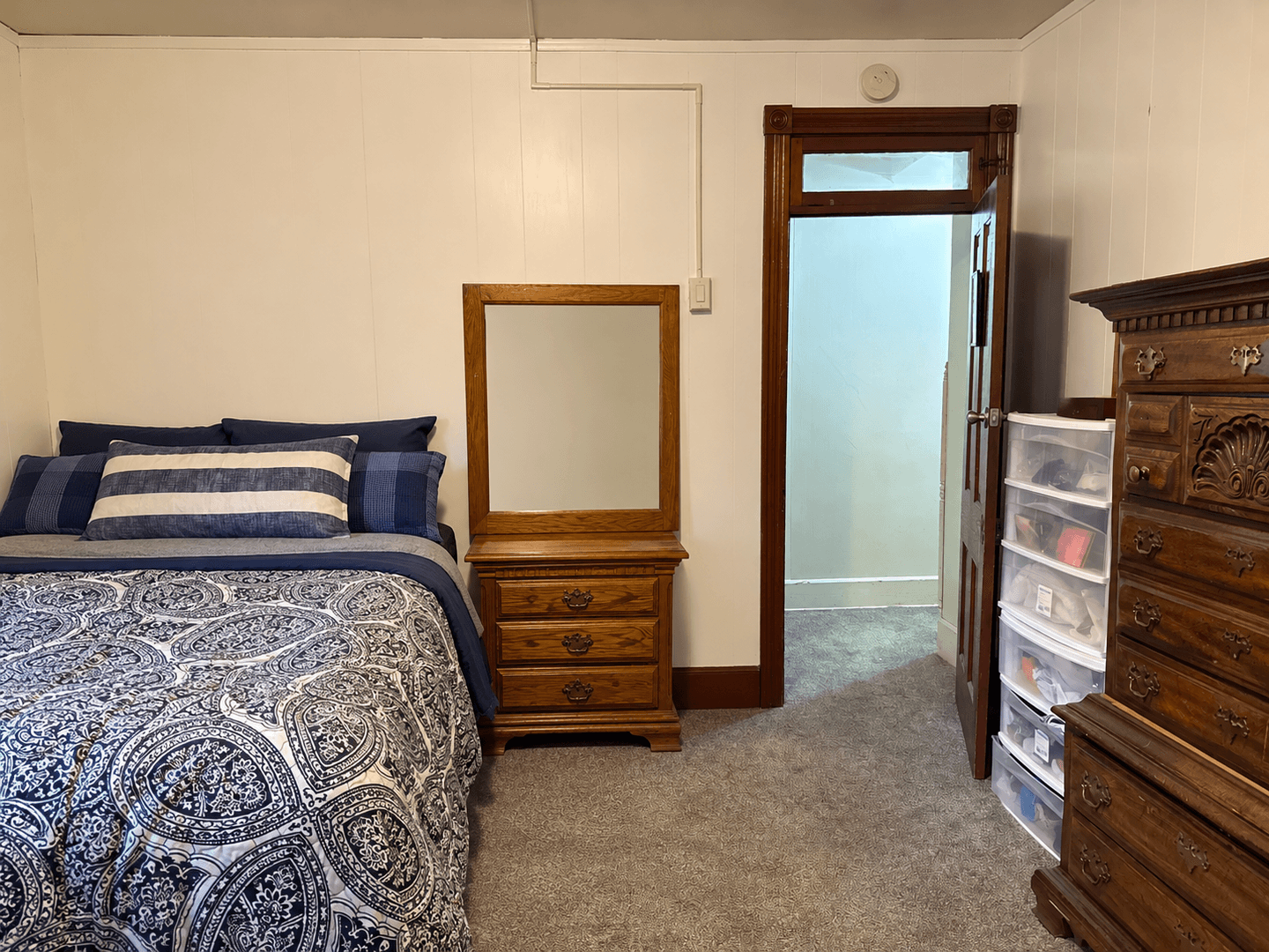Elizabethtown Apartment: 36-38 N Poplar St.