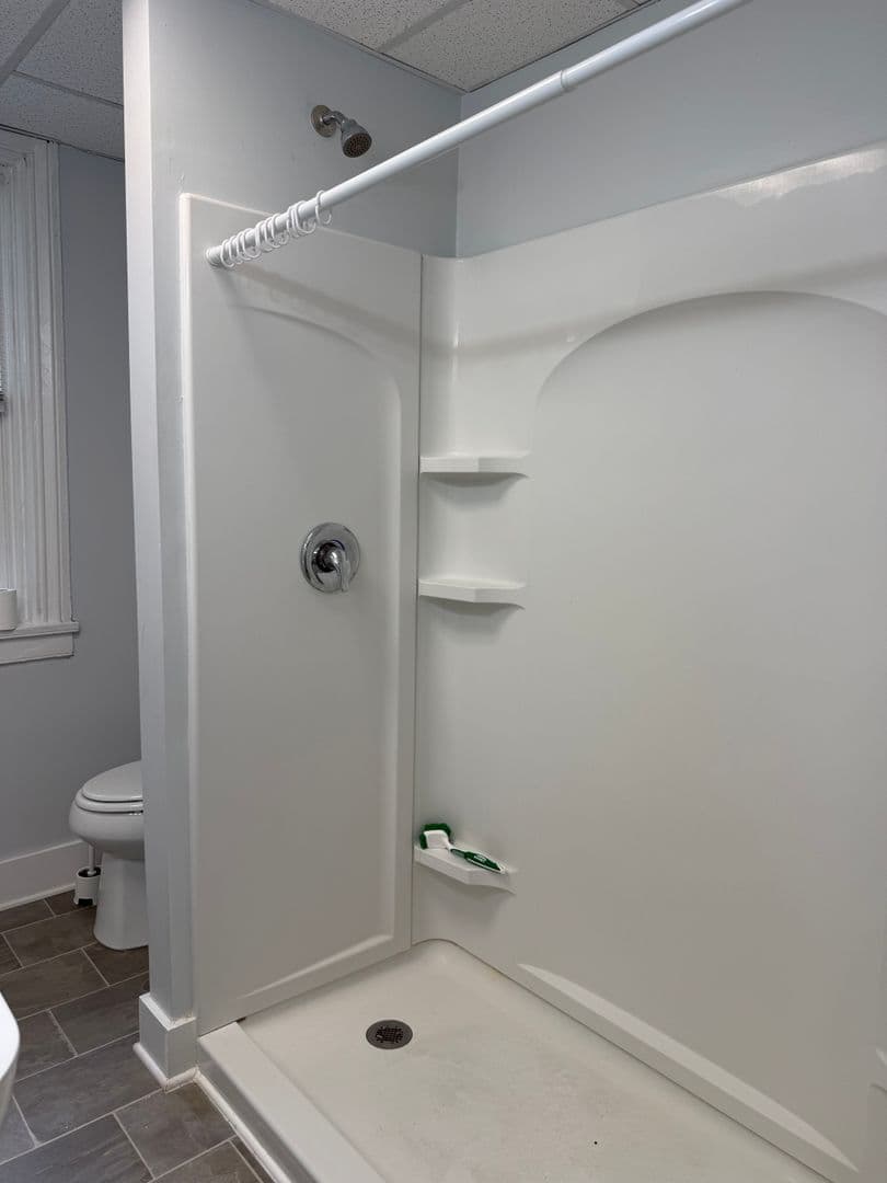 Lancaster Apartment: 214-216 E King St
