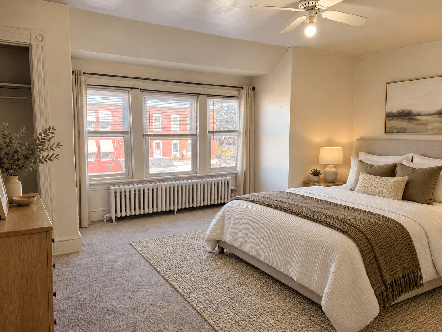 Lancaster House: 348 E. New St. Apt. 2