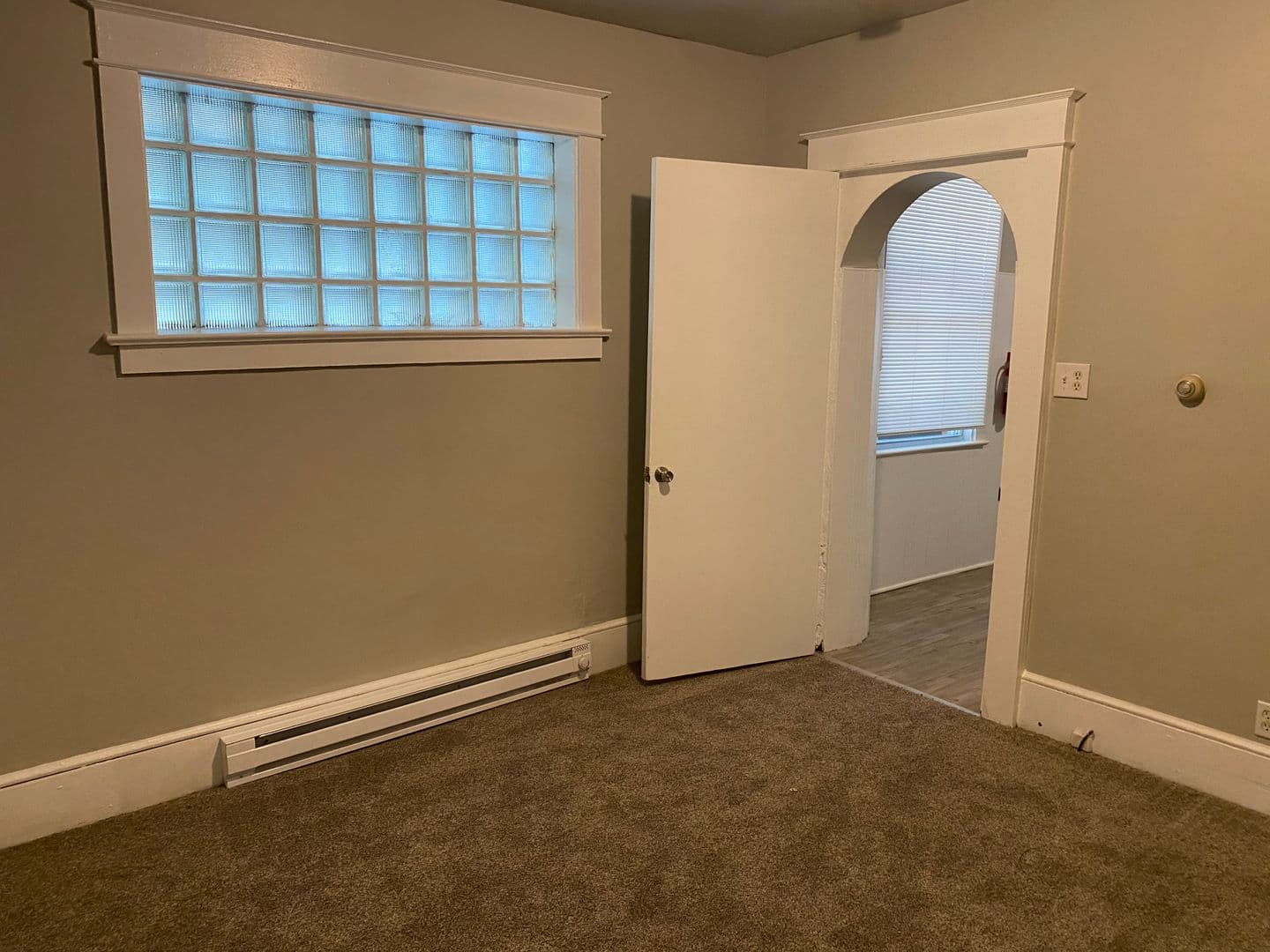 Lancaster Apartment: 219-221 N. Mulberry St.
