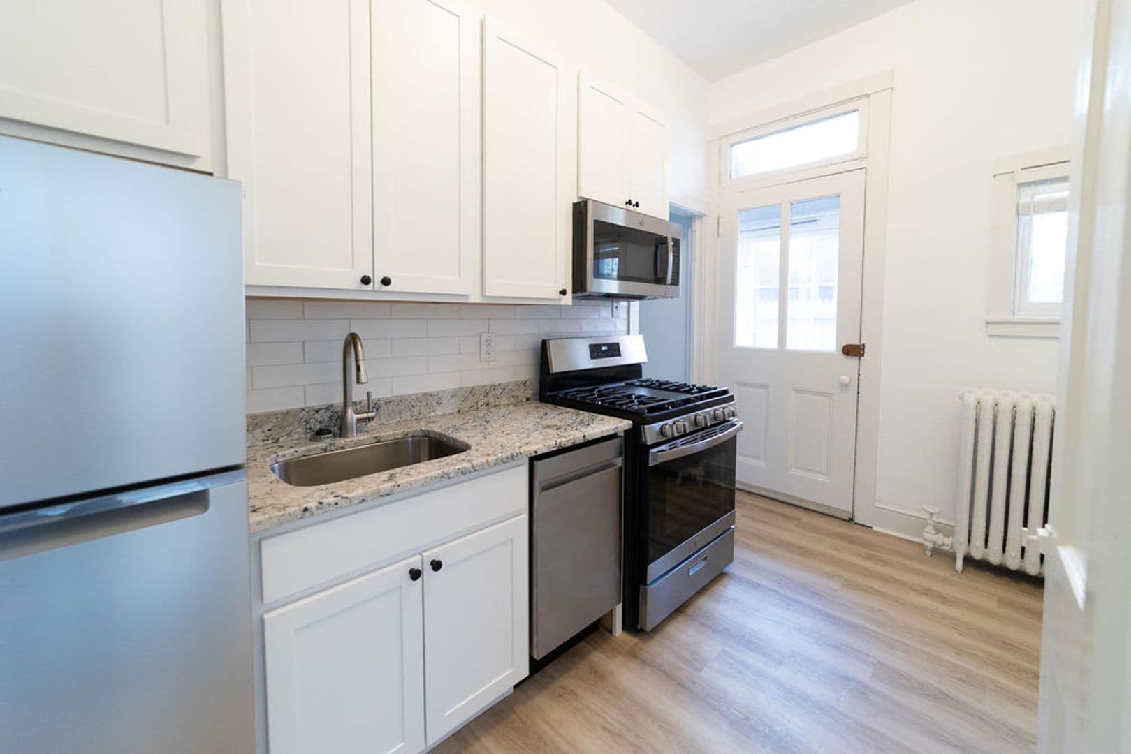 Lancaster Apartment: 238 E Orange St