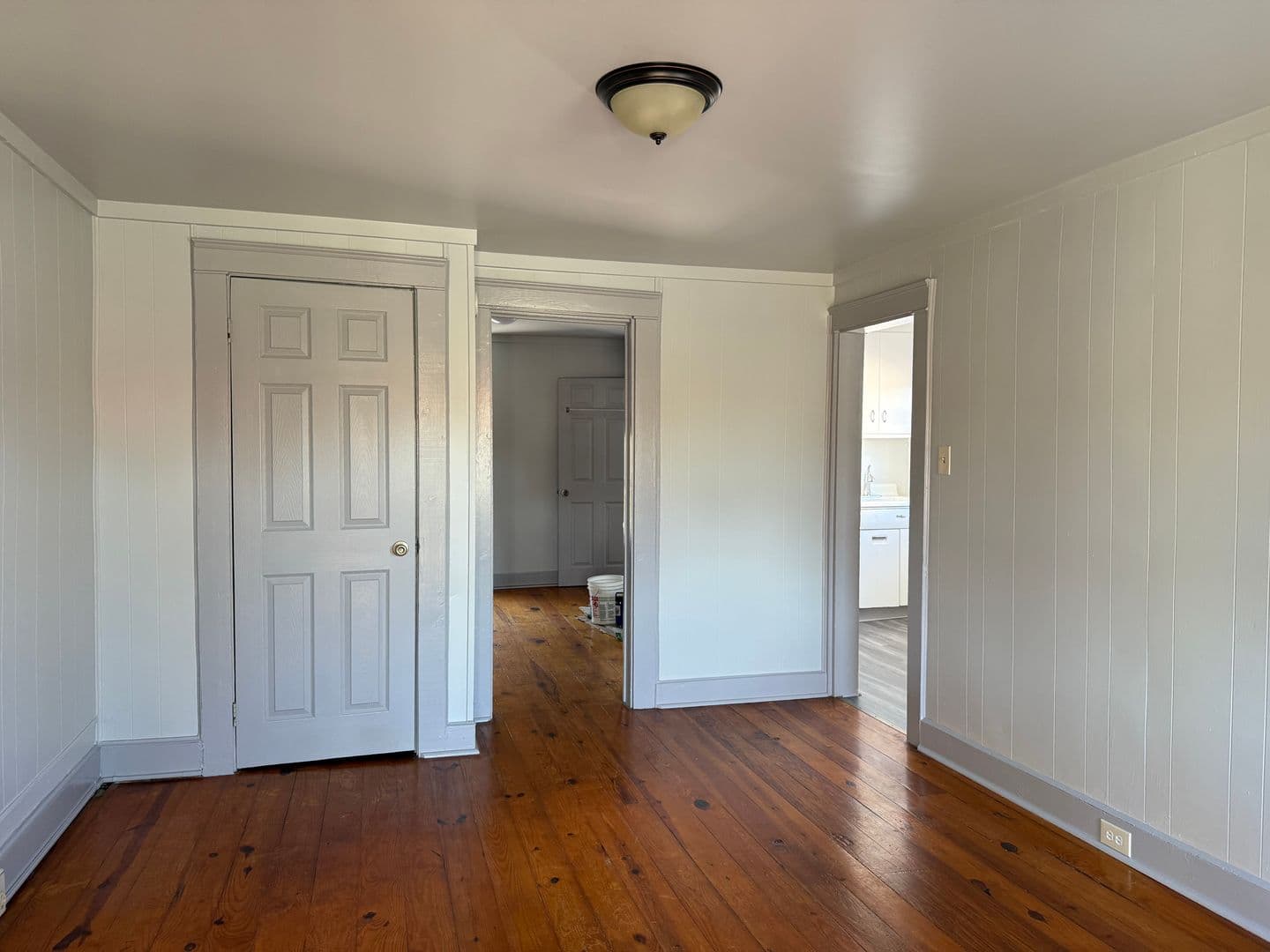 Lancaster House: 519 N. Lime St