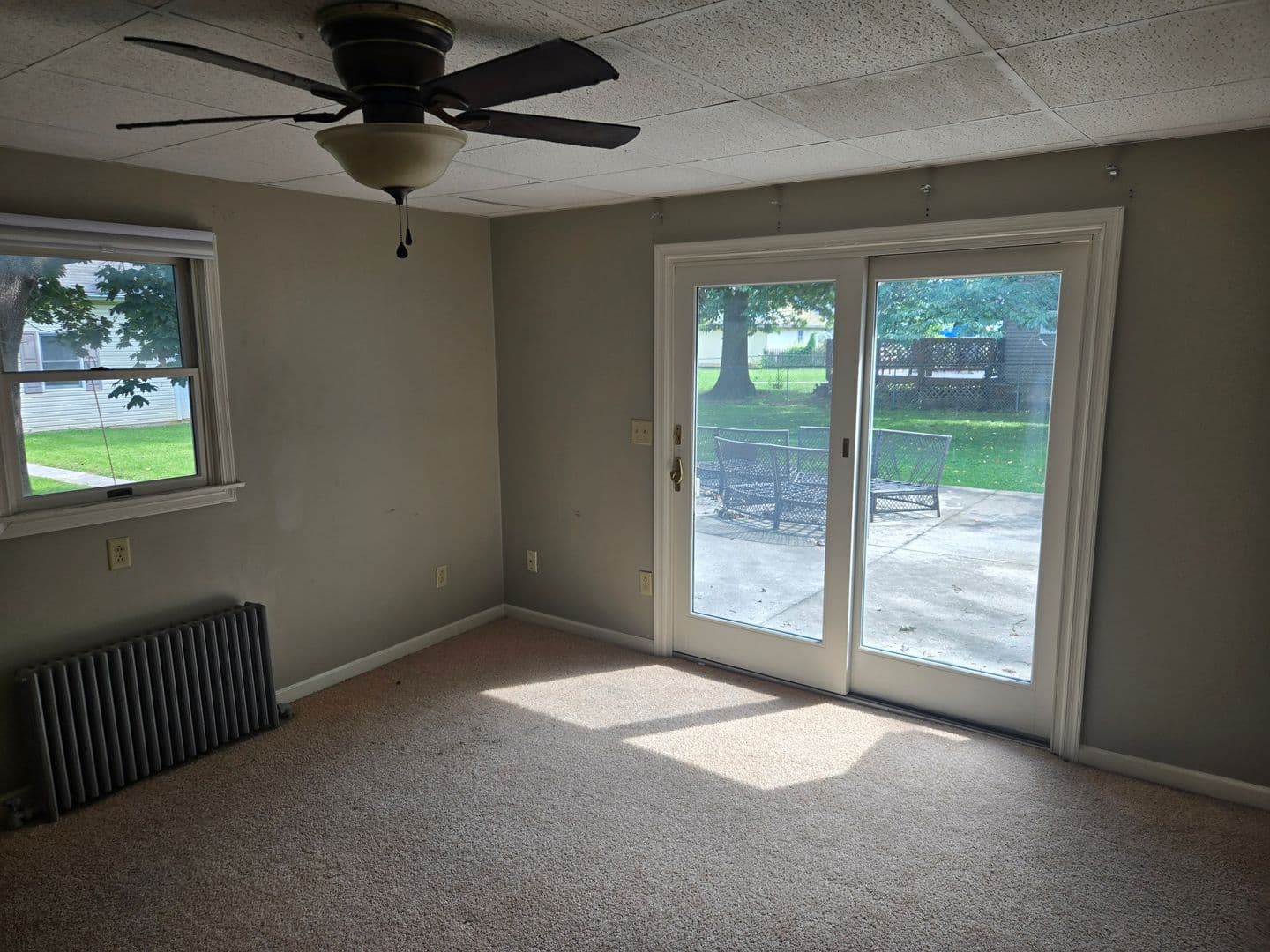 Palmyra Apartment: 126 N. Lincoln St.