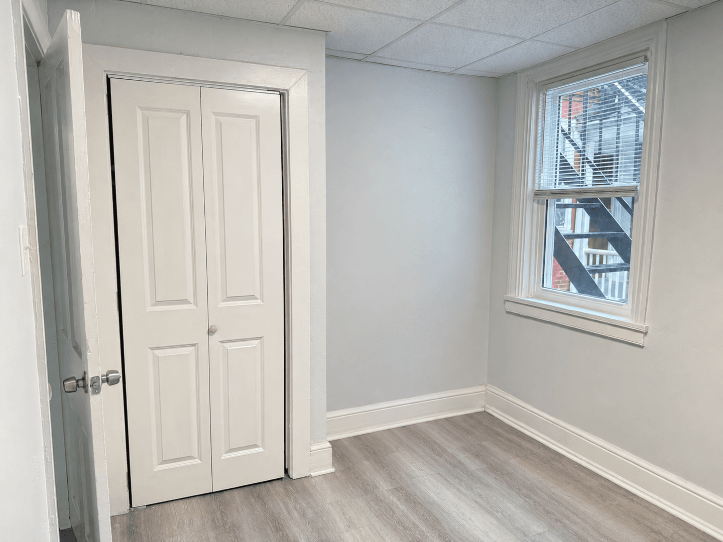 Lancaster Apartment: 214-216 E King St