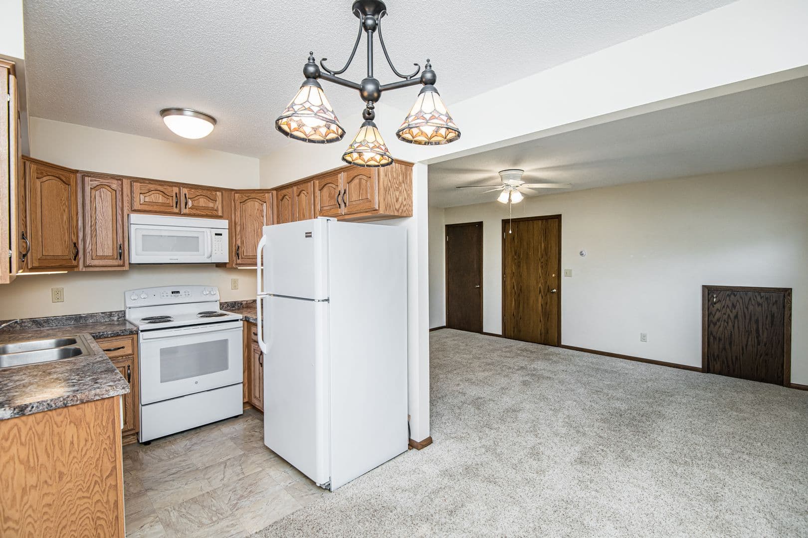 Rochester Apartment: 3906 18th Ave NW