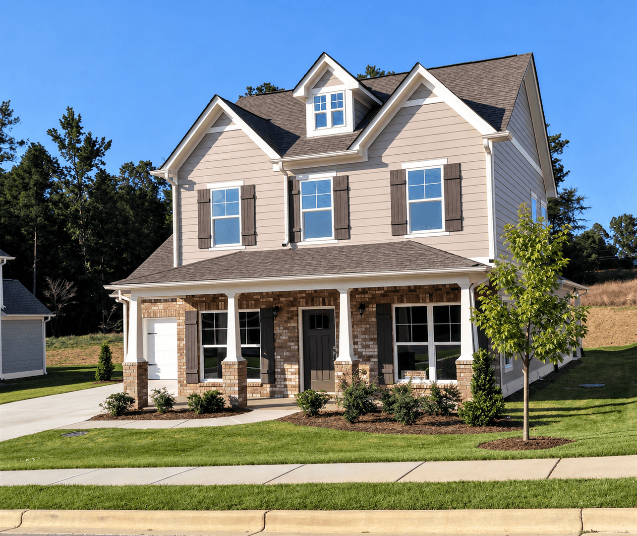 Helena House: 704 Helena Station Drive