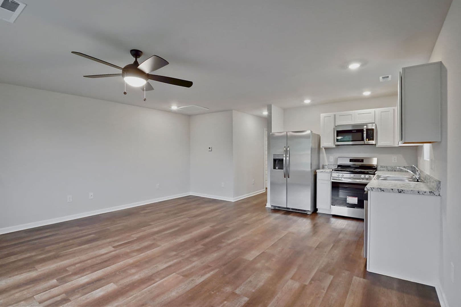 Calera House: 821 Ashford Drive