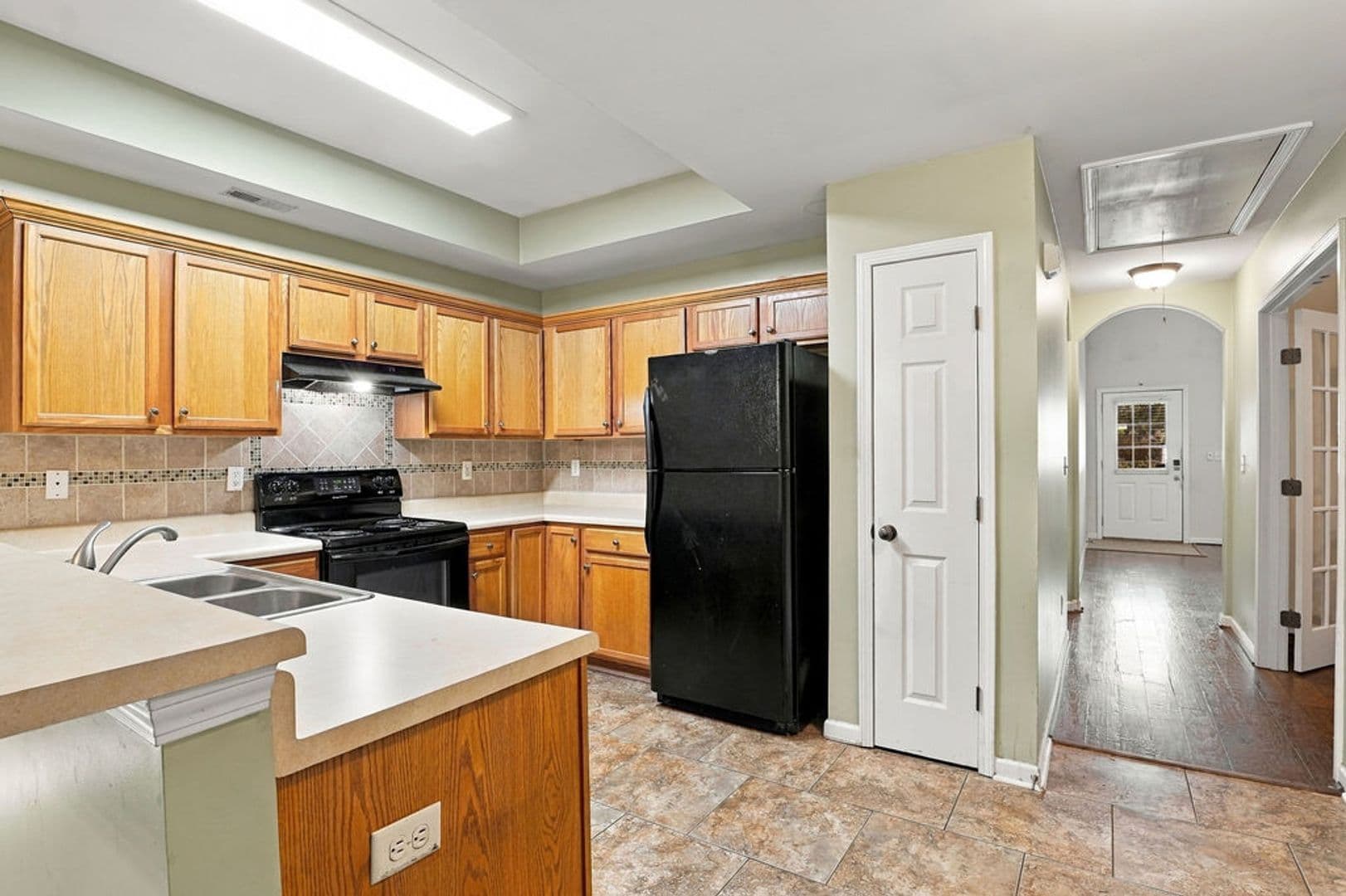 Bessemer House: 5891 Southwood Pkwy