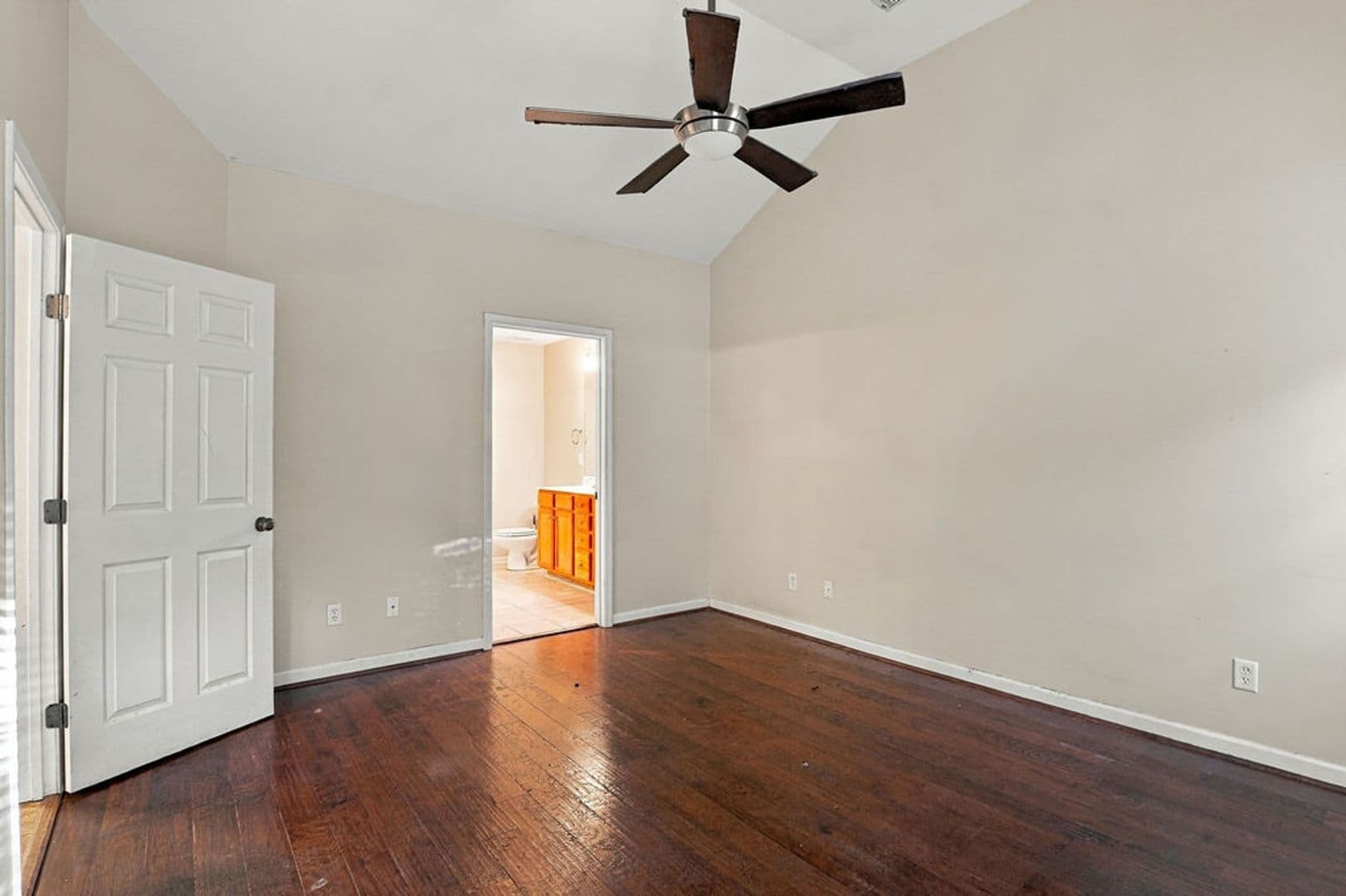Bessemer House: 5891 Southwood Pkwy