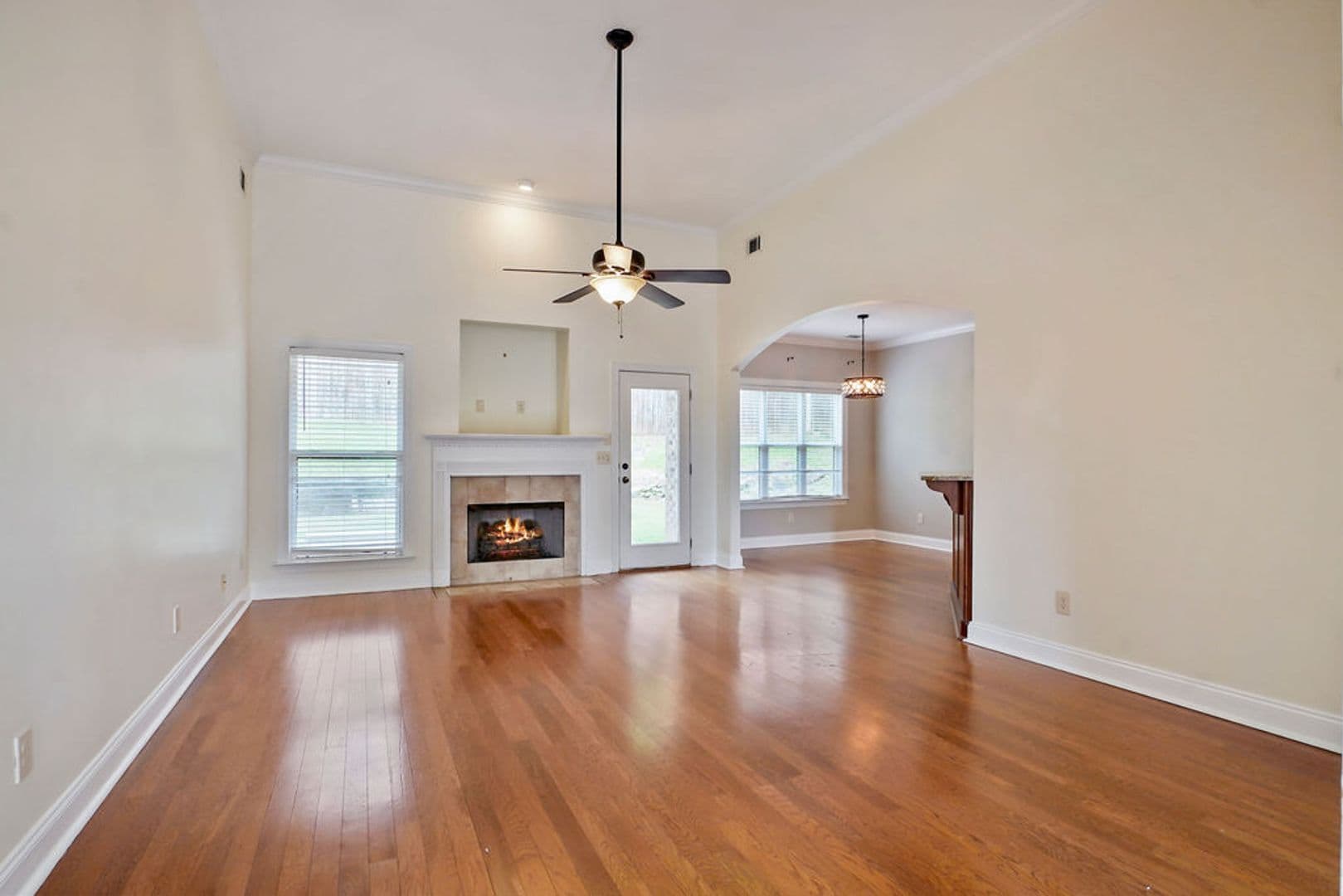 Hoover House: 710 Valley Street