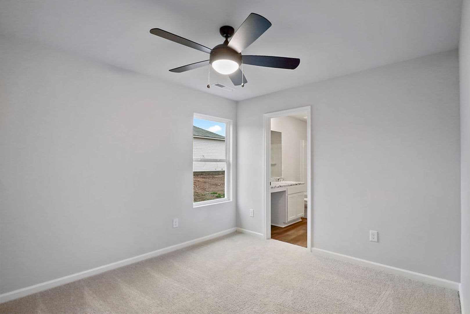 Calera House: 821 Ashford Drive