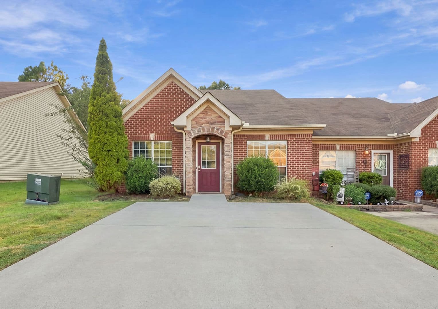 Bessemer House: 5891 Southwood Pkwy