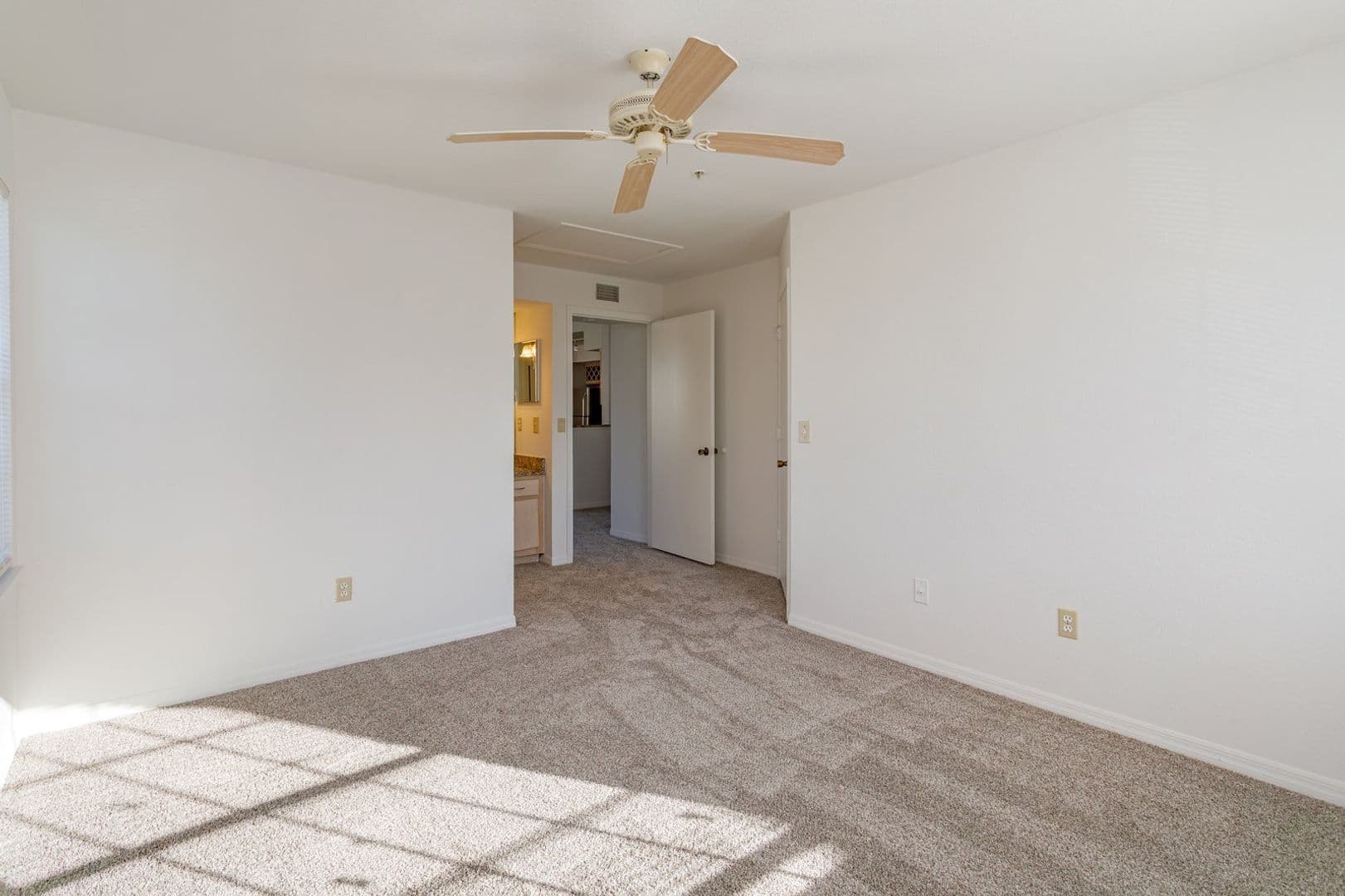 Orlando Condo: 7330 Westpointe Blvd. - #431