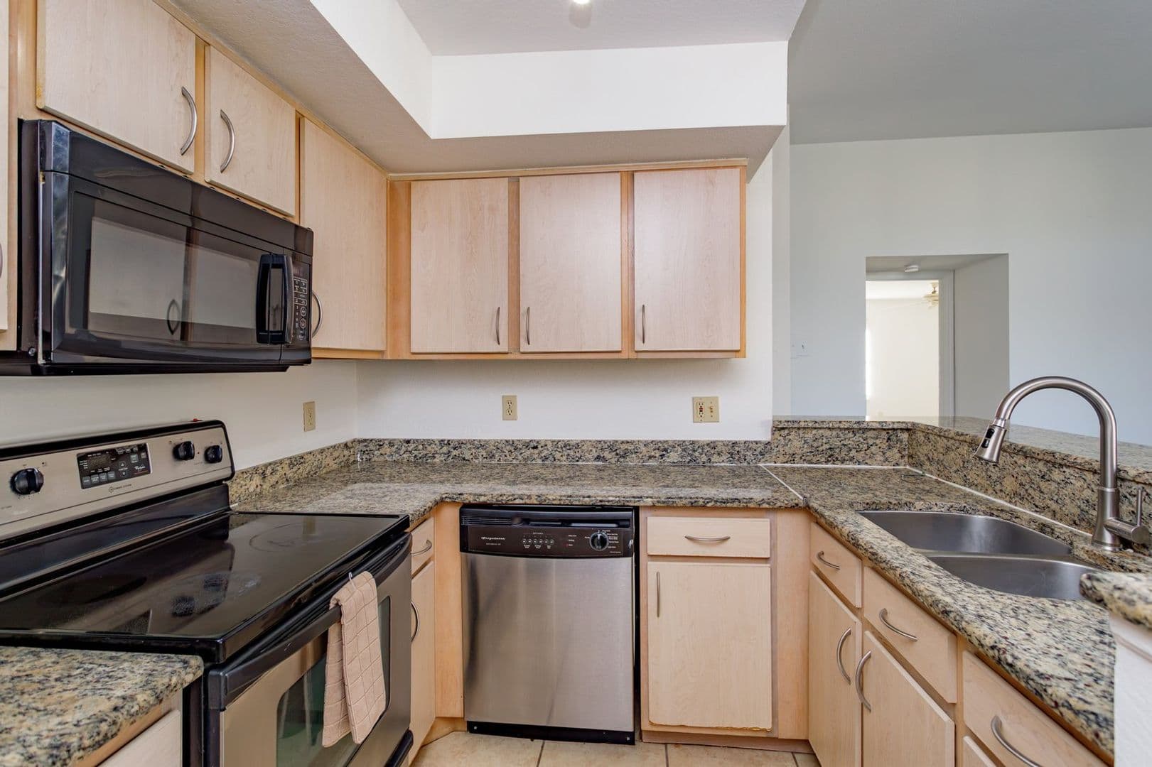 Orlando Condo: 7330 Westpointe Blvd. - #431