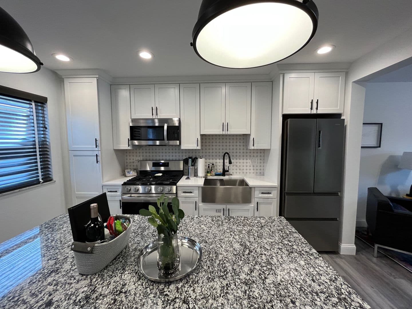 Columbus Apartment: 1451-1461 Worthington St