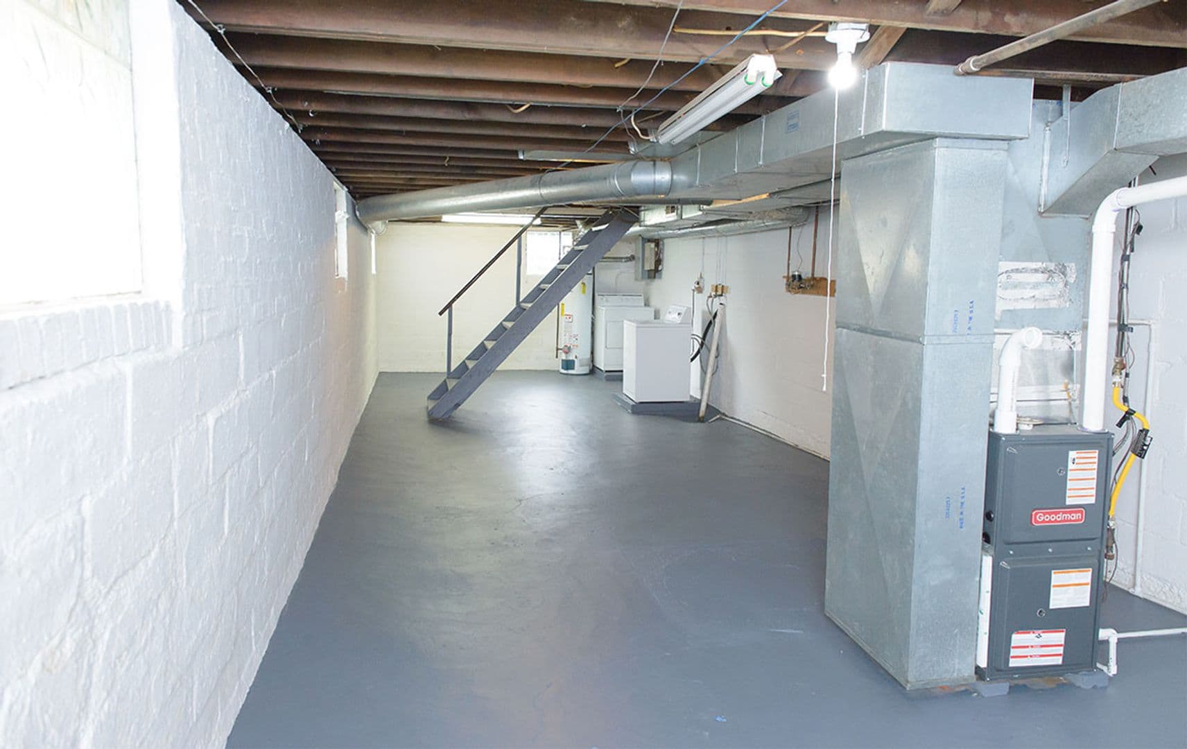 Columbus Apartment: 2189 Summit St