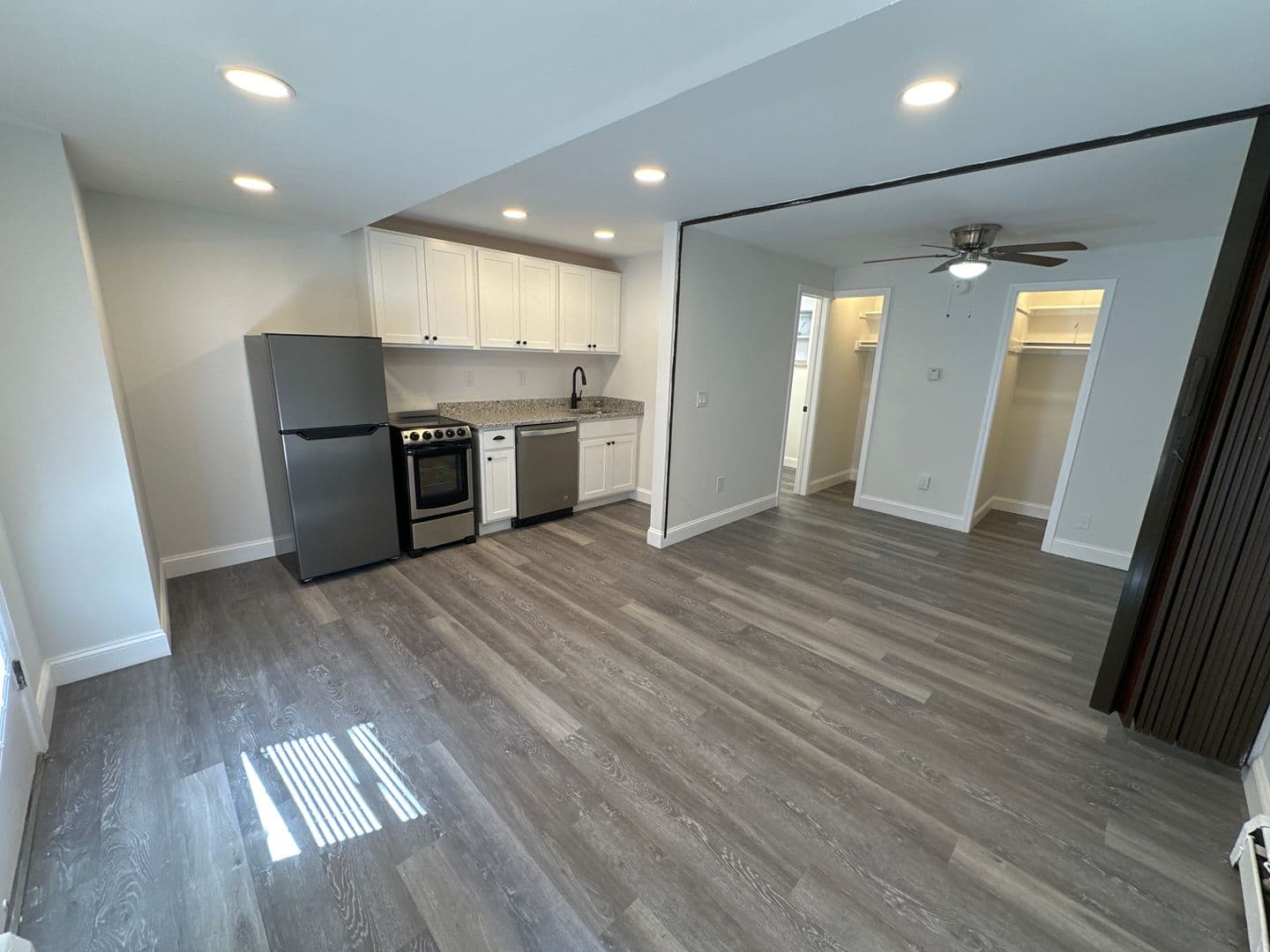 Columbus Apartment: 1472-1490 Neil Ave