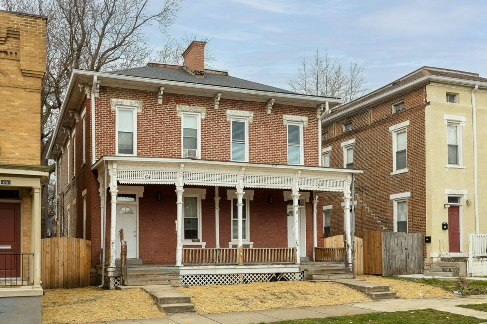 Columbus Apartment: 60 Clark Pl