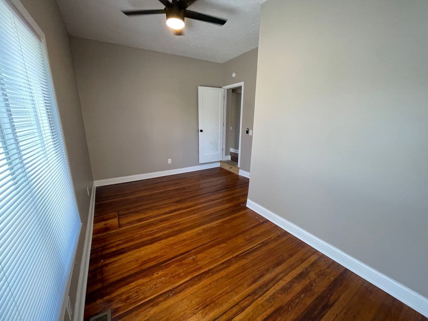 Columbus Apartment: 41 E 17th Ave