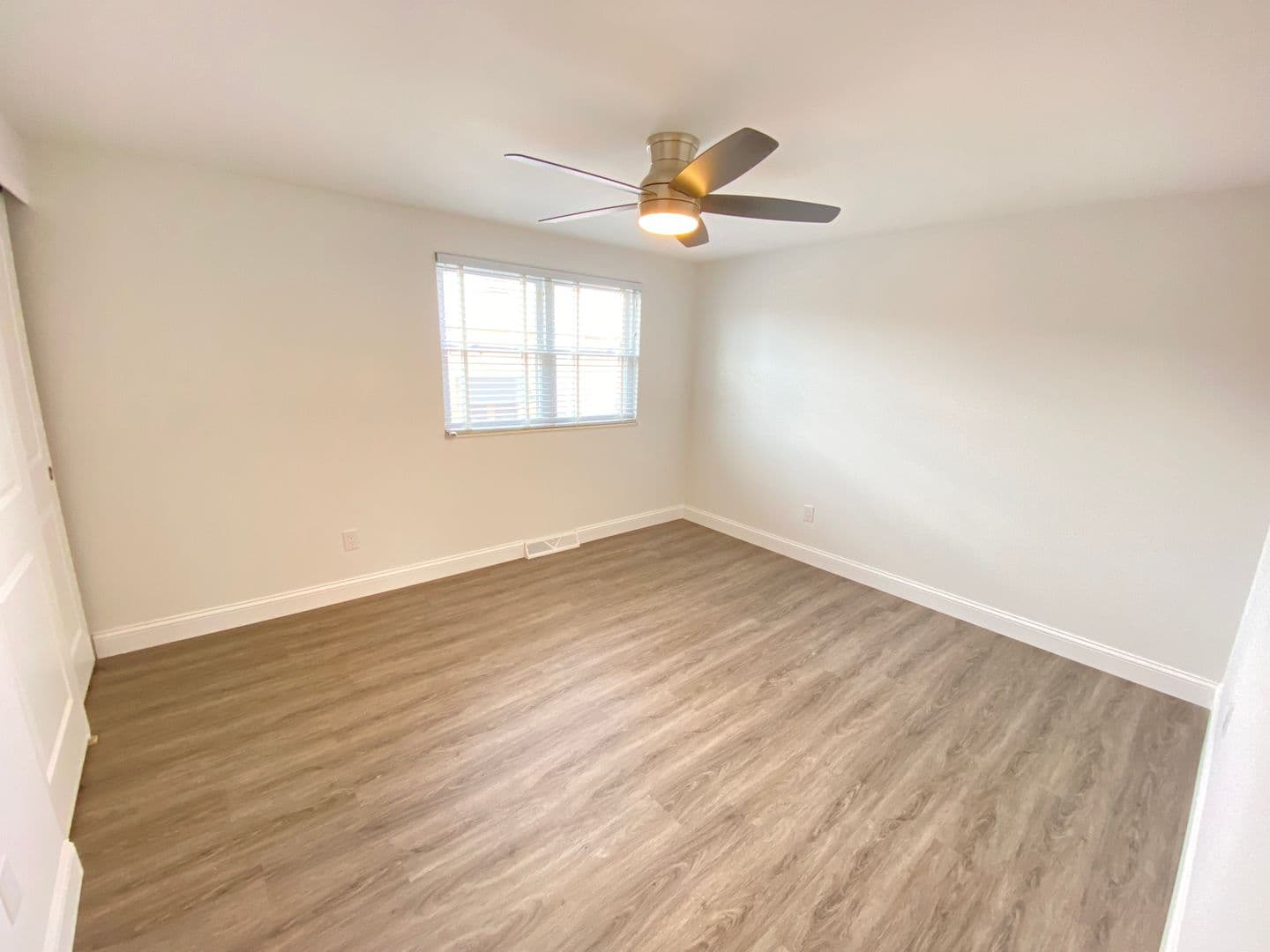Columbus Apartment: 1451-1461 Worthington St