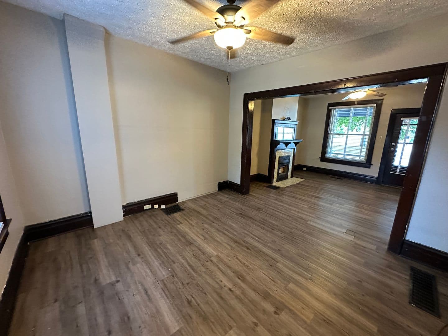 Columbus Apartment: 48 W Norwich Ave