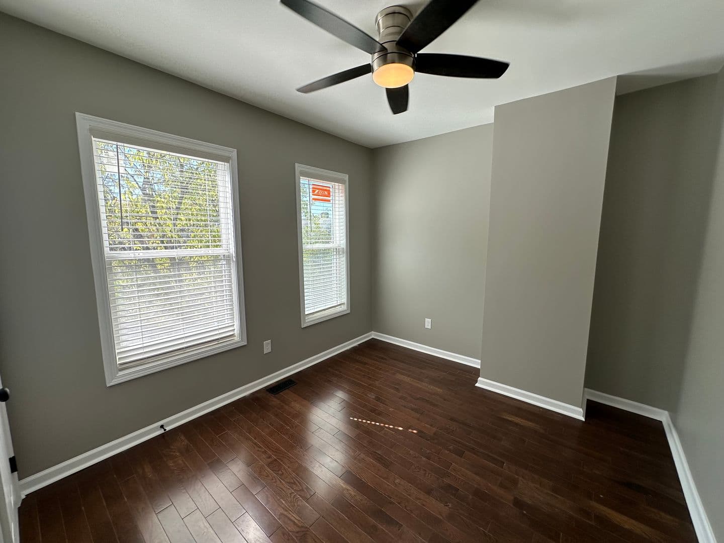 Columbus Apartment: 64 W Blake