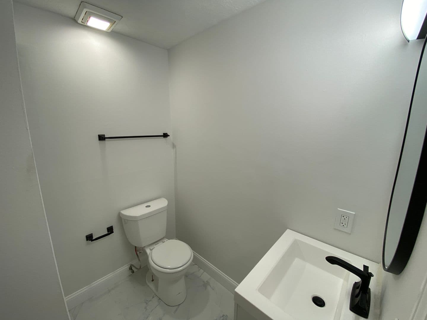 Columbus Apartment: 107-121 E 14th Ave