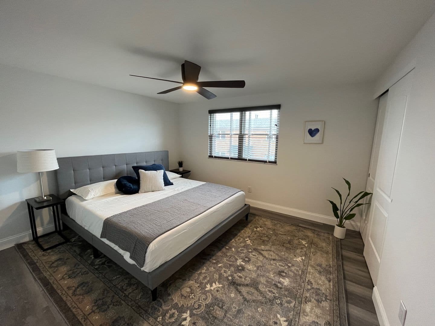 Columbus Apartment: 1451-1461 Worthington St