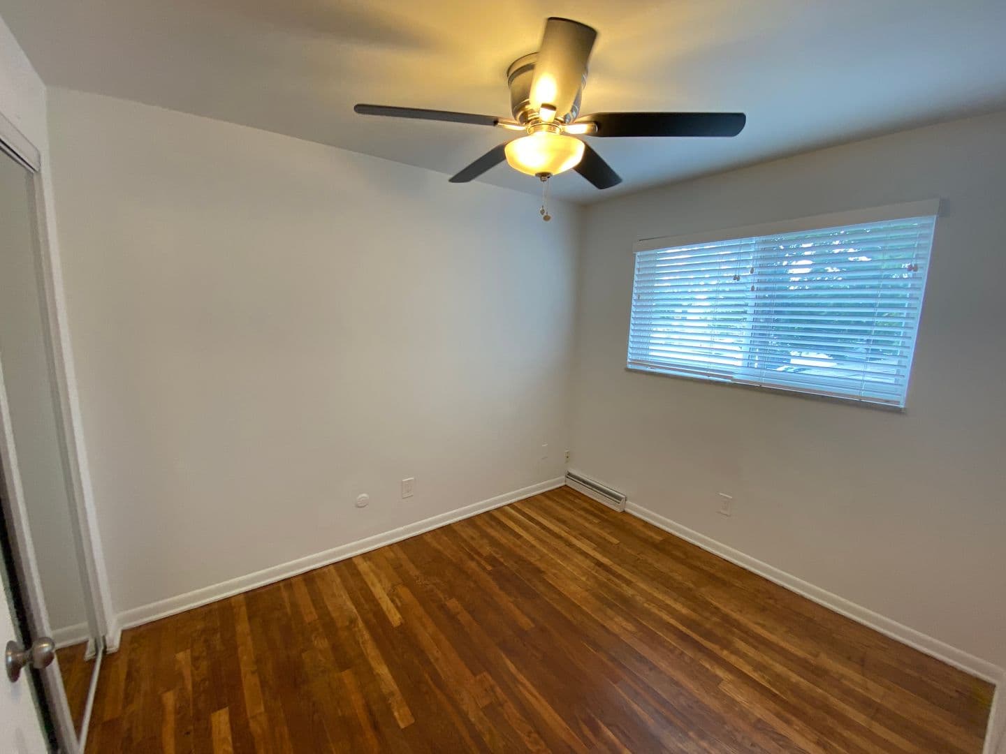 Columbus Apartment: 39 W 10th Ave