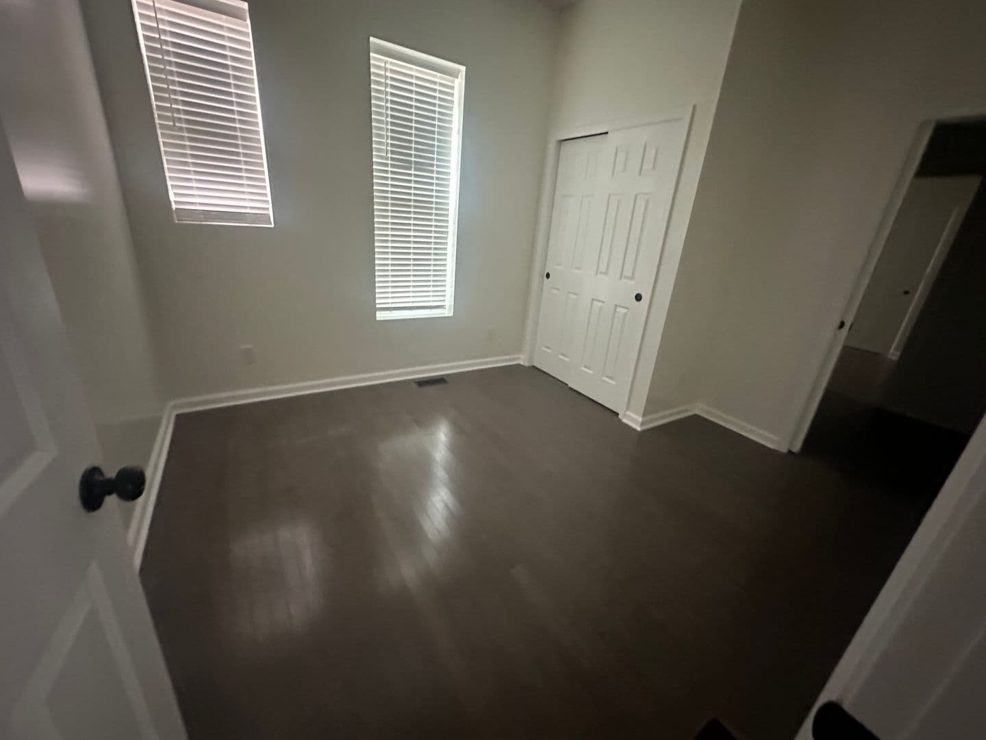 Columbus Apartment: 68 W 9th Ave