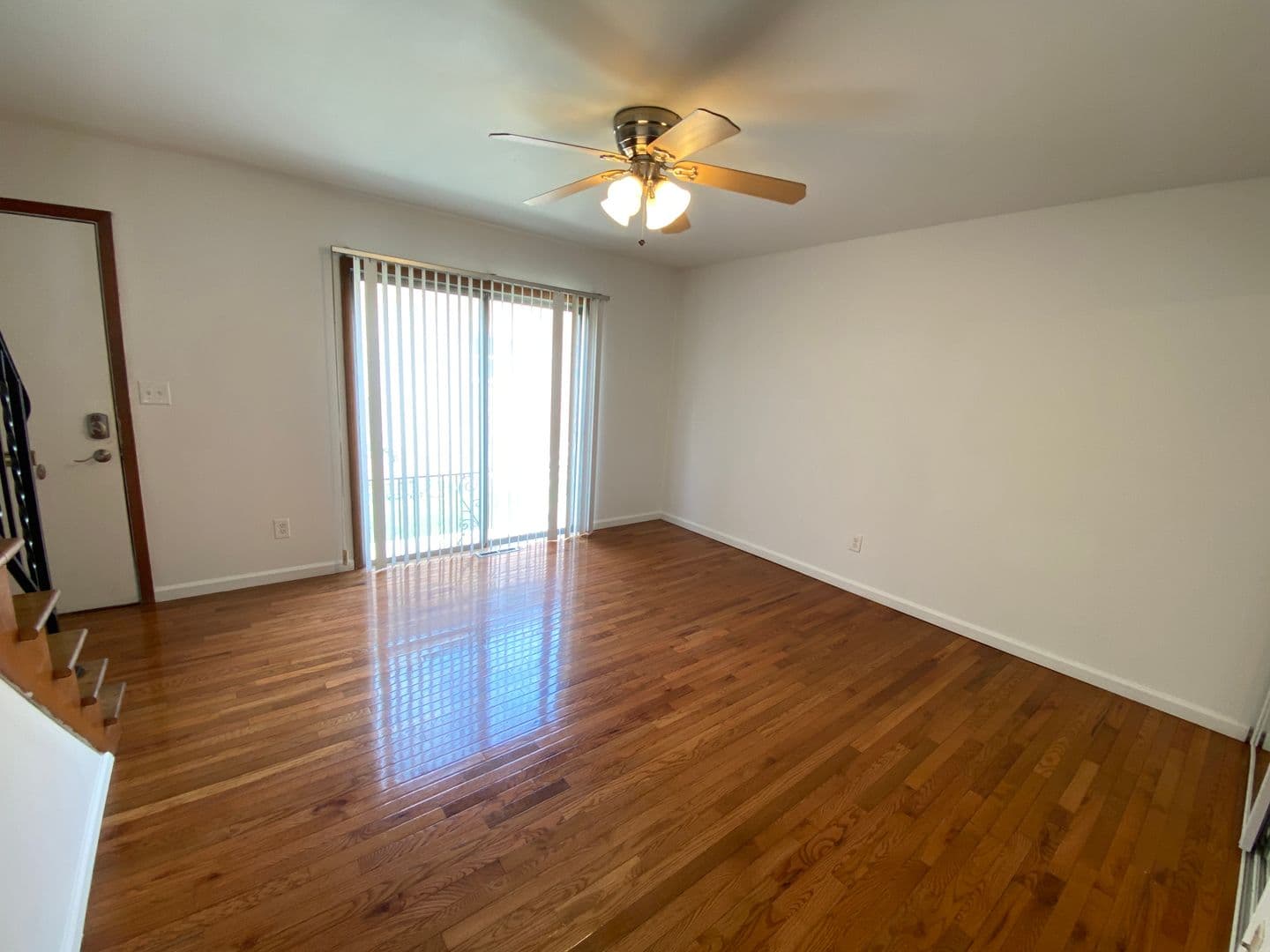 Columbus Apartment: 1444-1466 Worthington St