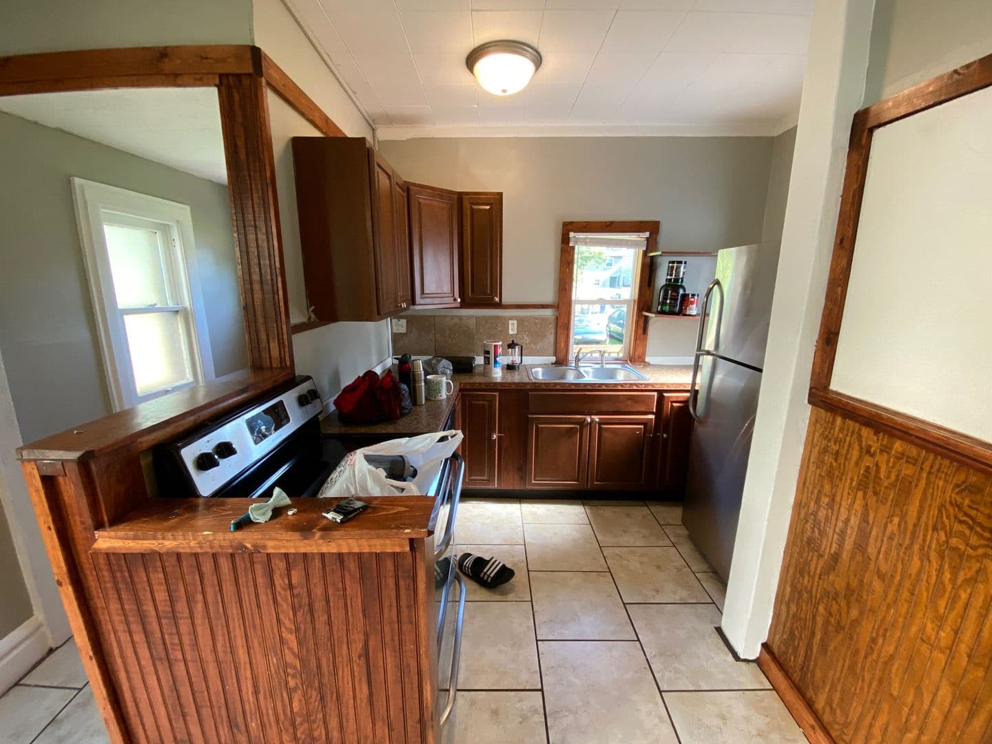 Columbus House: 400 E 17th Ave