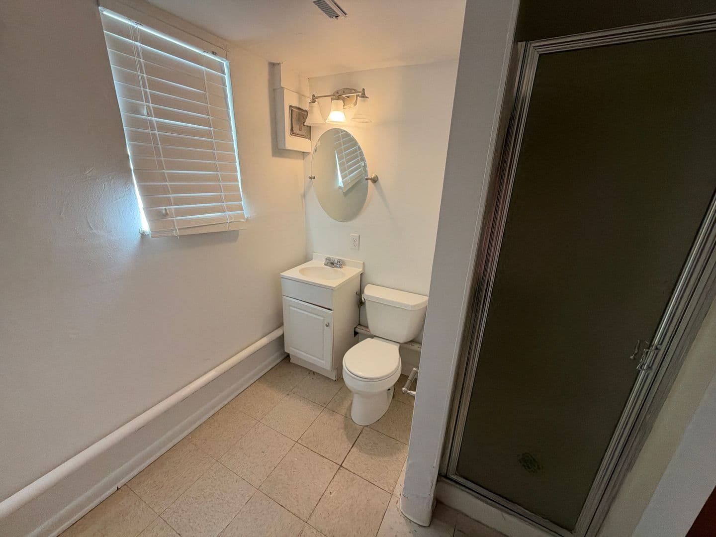 Columbus Apartment: 1444-1466 Worthington St