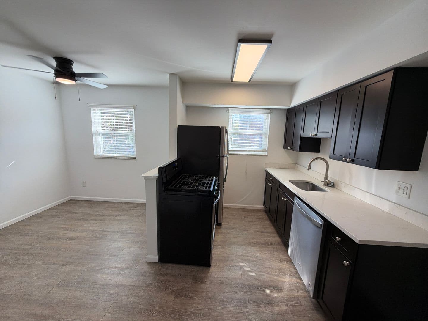 Columbus Apartment: 1444-1466 Worthington St