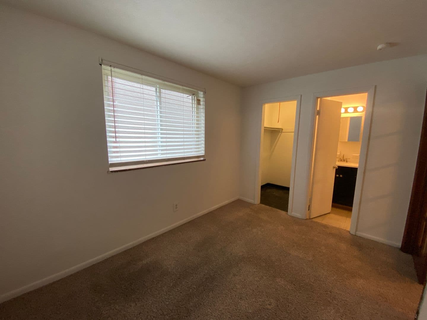 Columbus Apartment: 42-50 W Oakland Ave