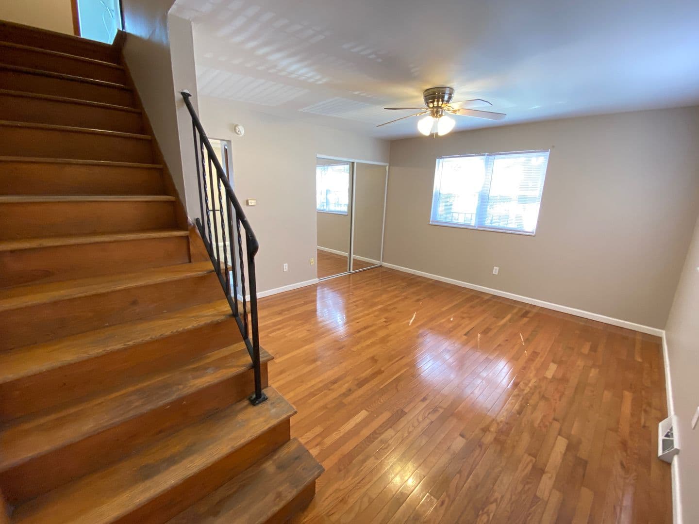 Columbus Apartment: 1444-1466 Worthington St