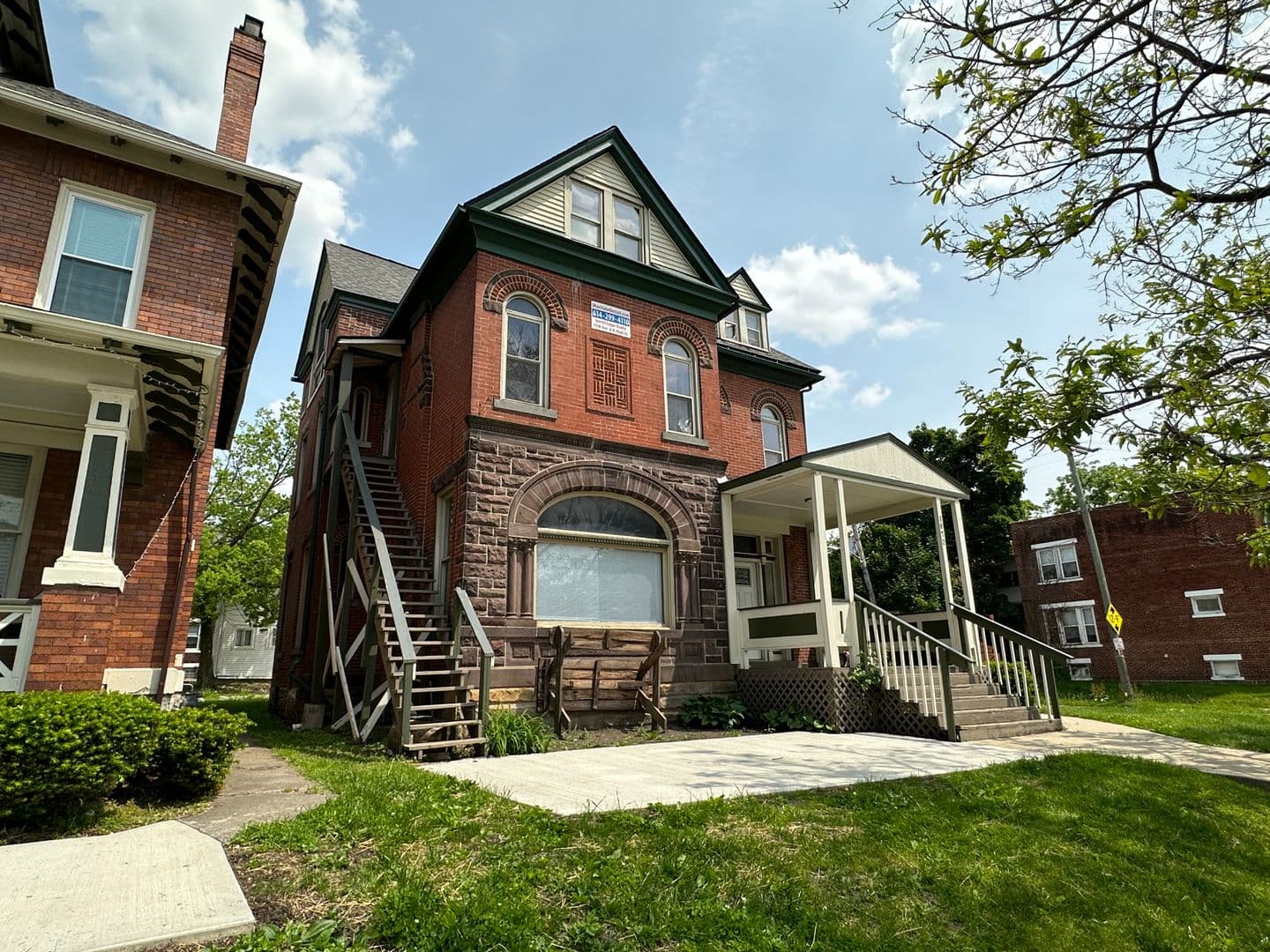 Columbus Apartment: 1870 N 4th St