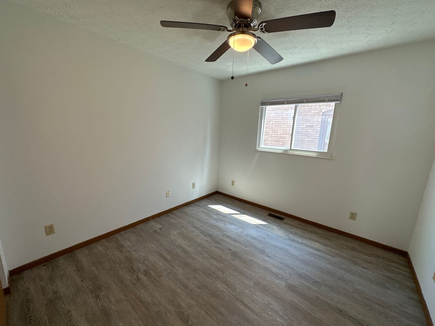 Columbus Apartment: 1726 Summit St