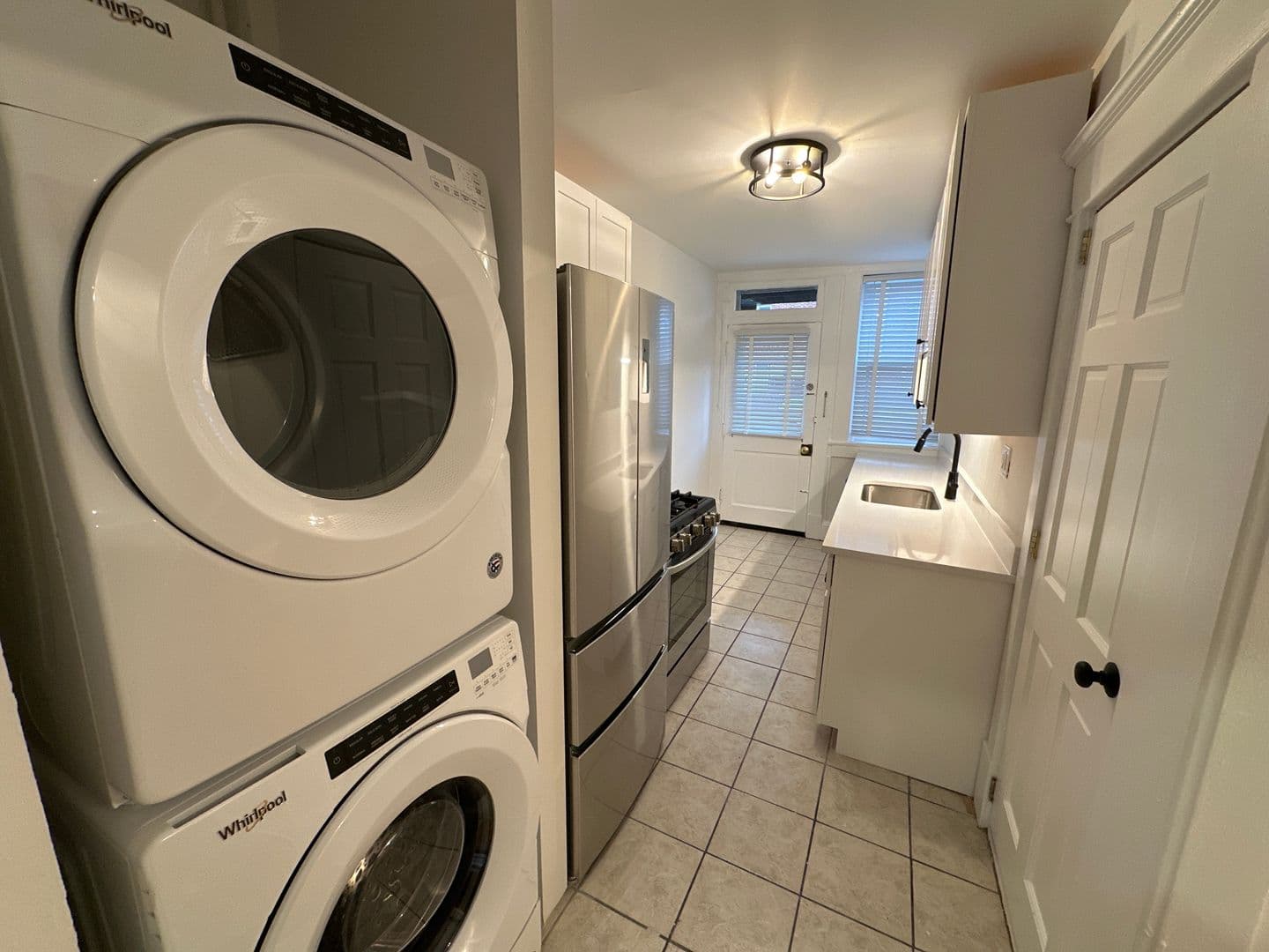 Columbus Apartment: 4-16 E Norwich Ave