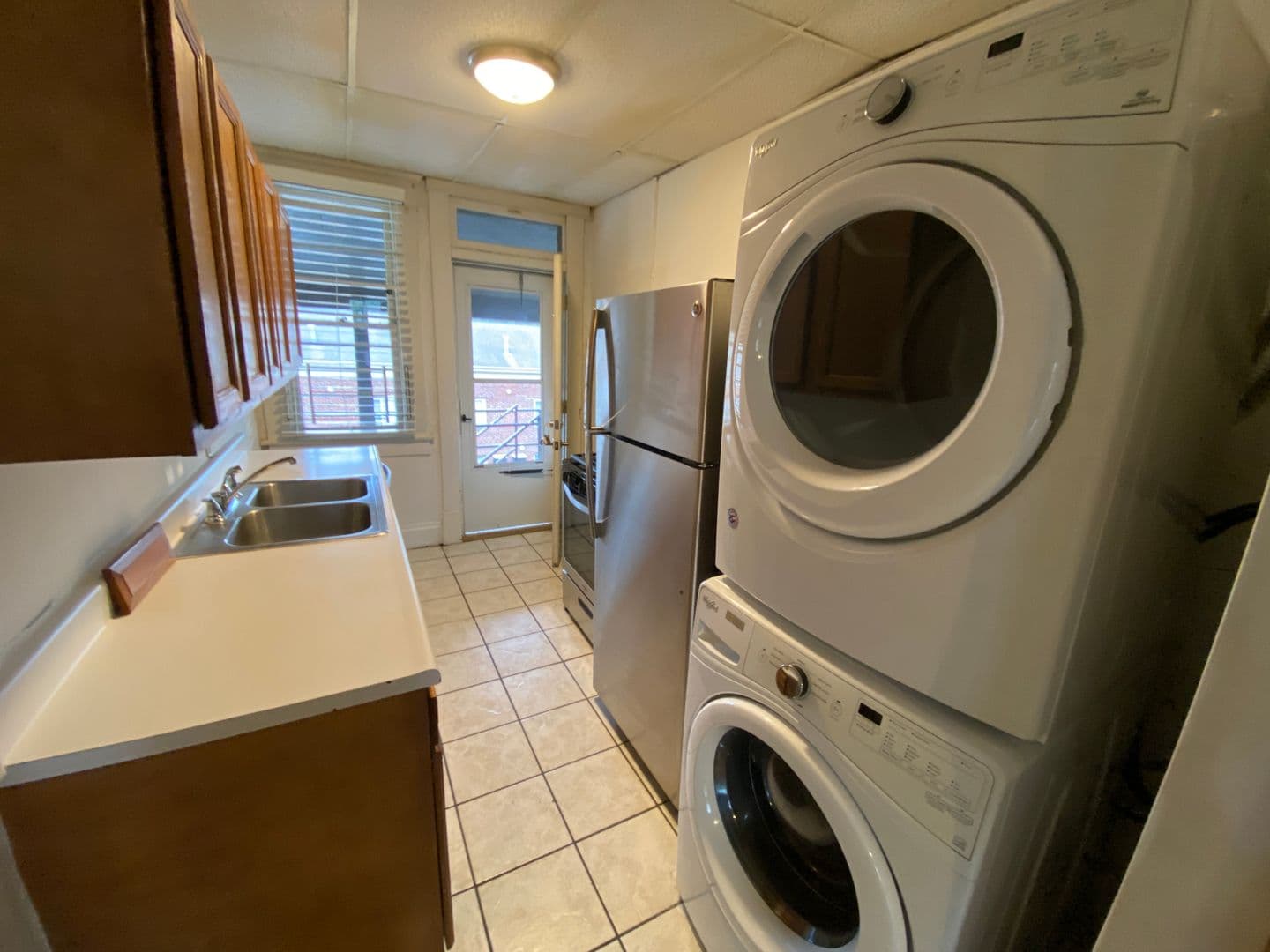 Columbus Apartment: 4-16 E Norwich Ave