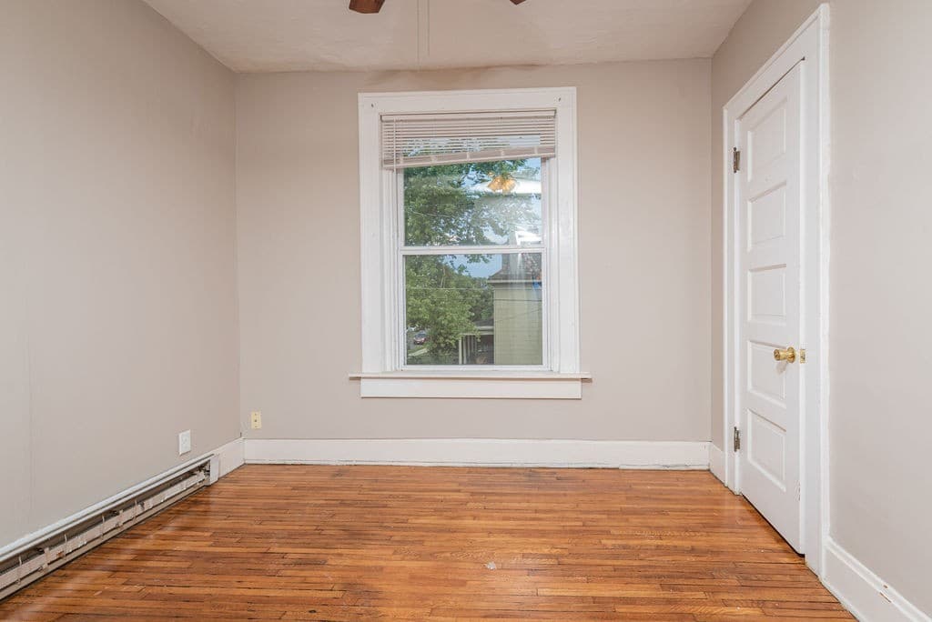 Columbus Apartment: 1731 N 4th St