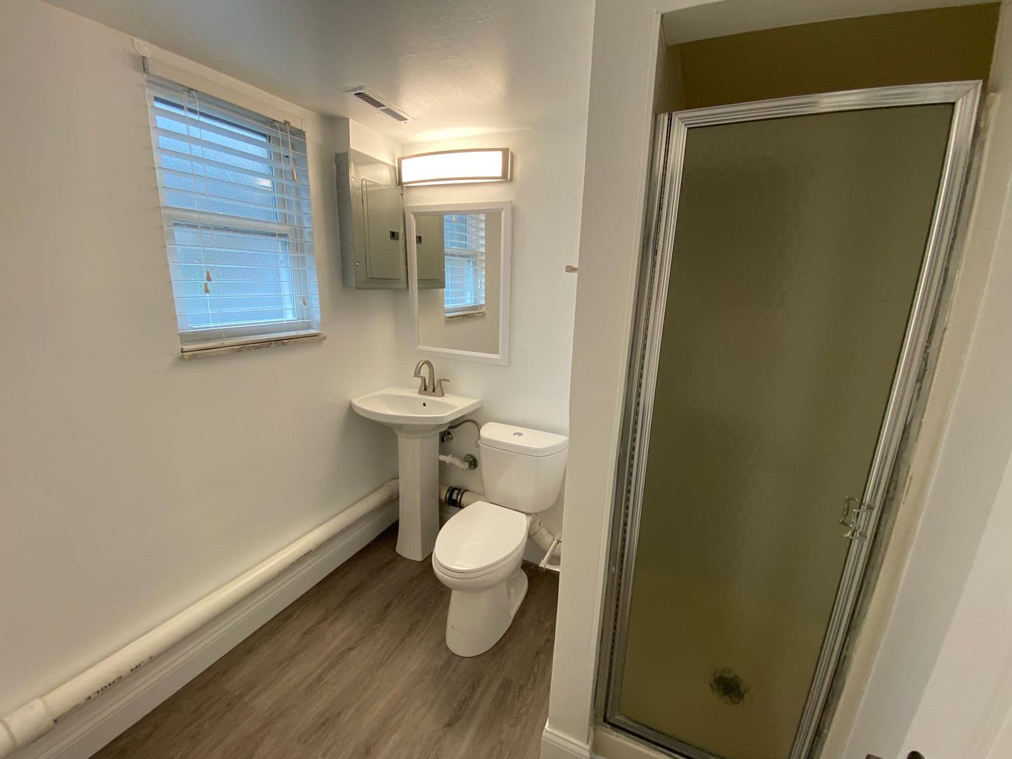 Columbus Apartment: 1444-1466 Worthington St
