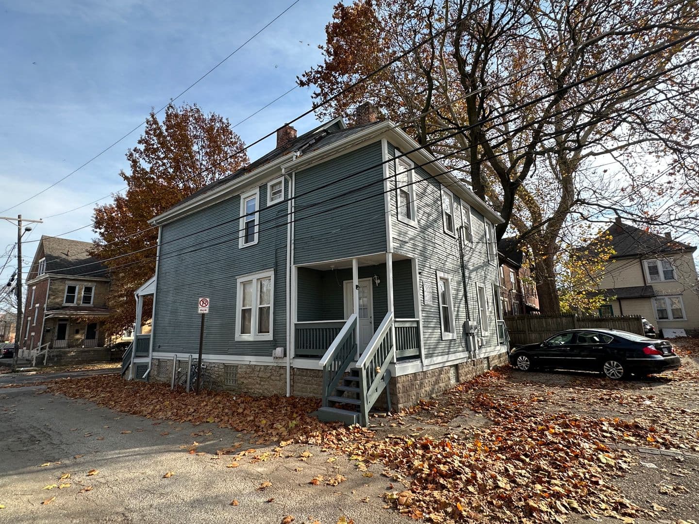 Columbus Apartment: 1557 Highland St