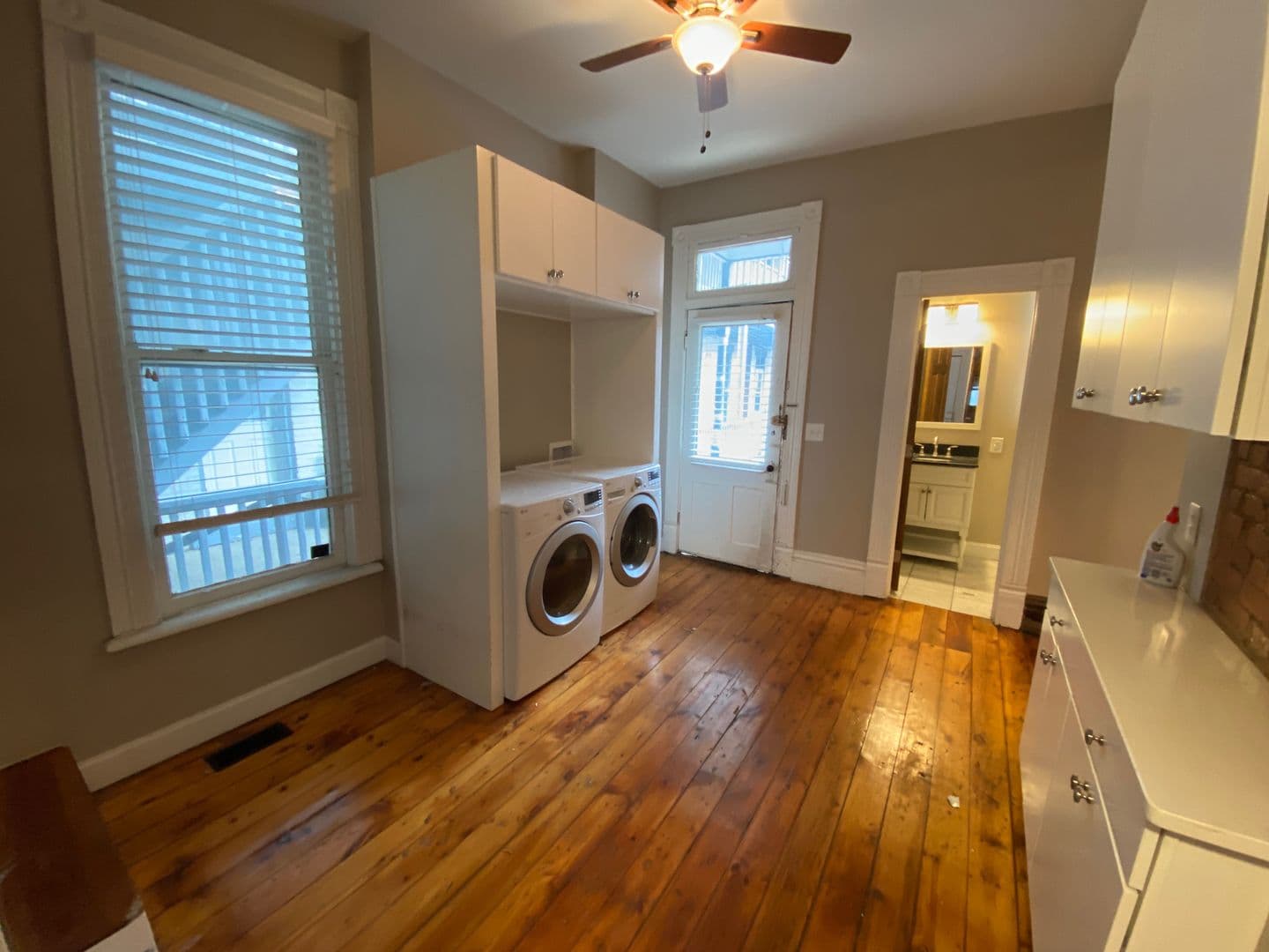 Columbus Apartment: 260 King Ave