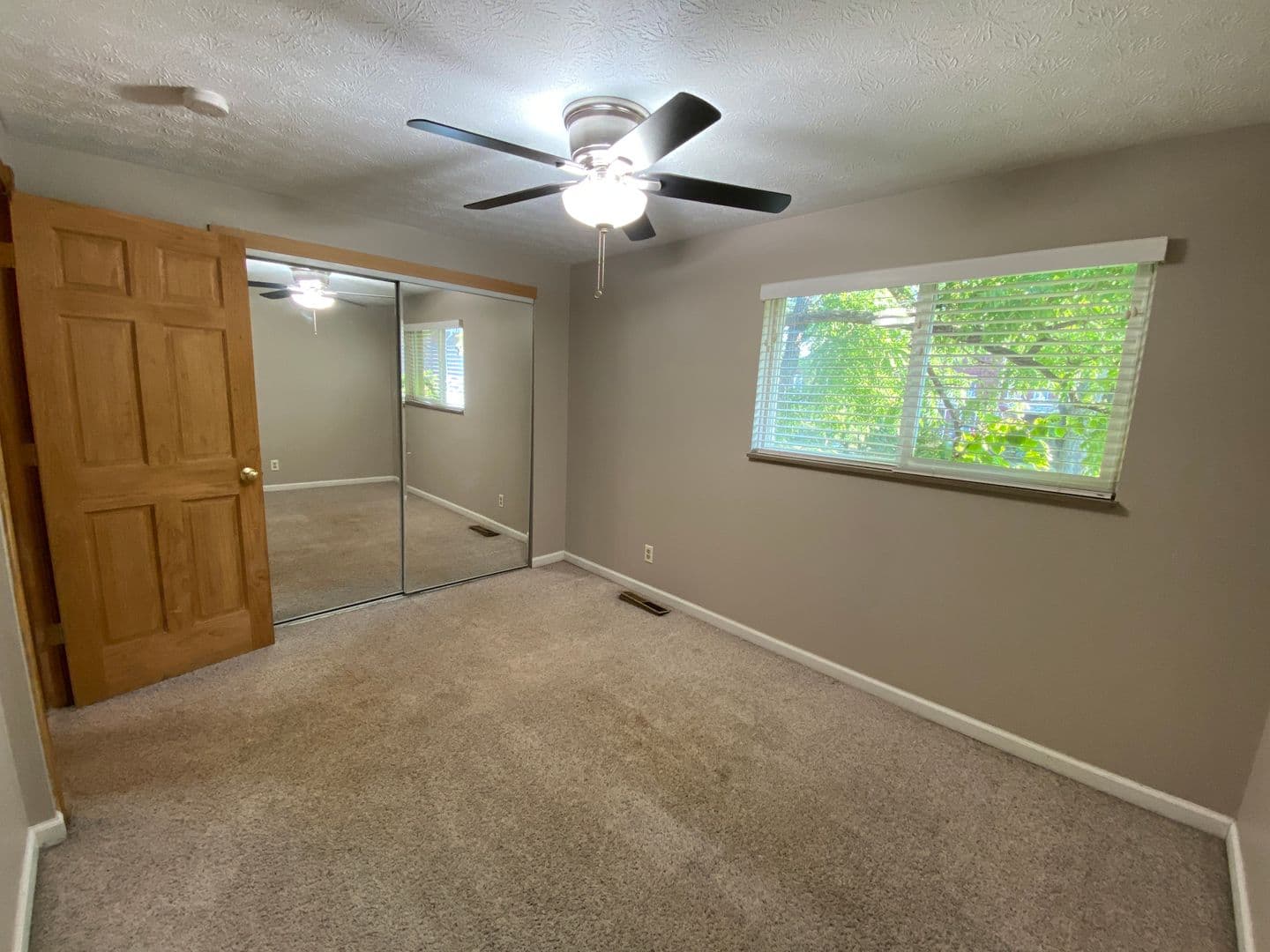 Columbus Apartment: 1702-1712 N 4th St