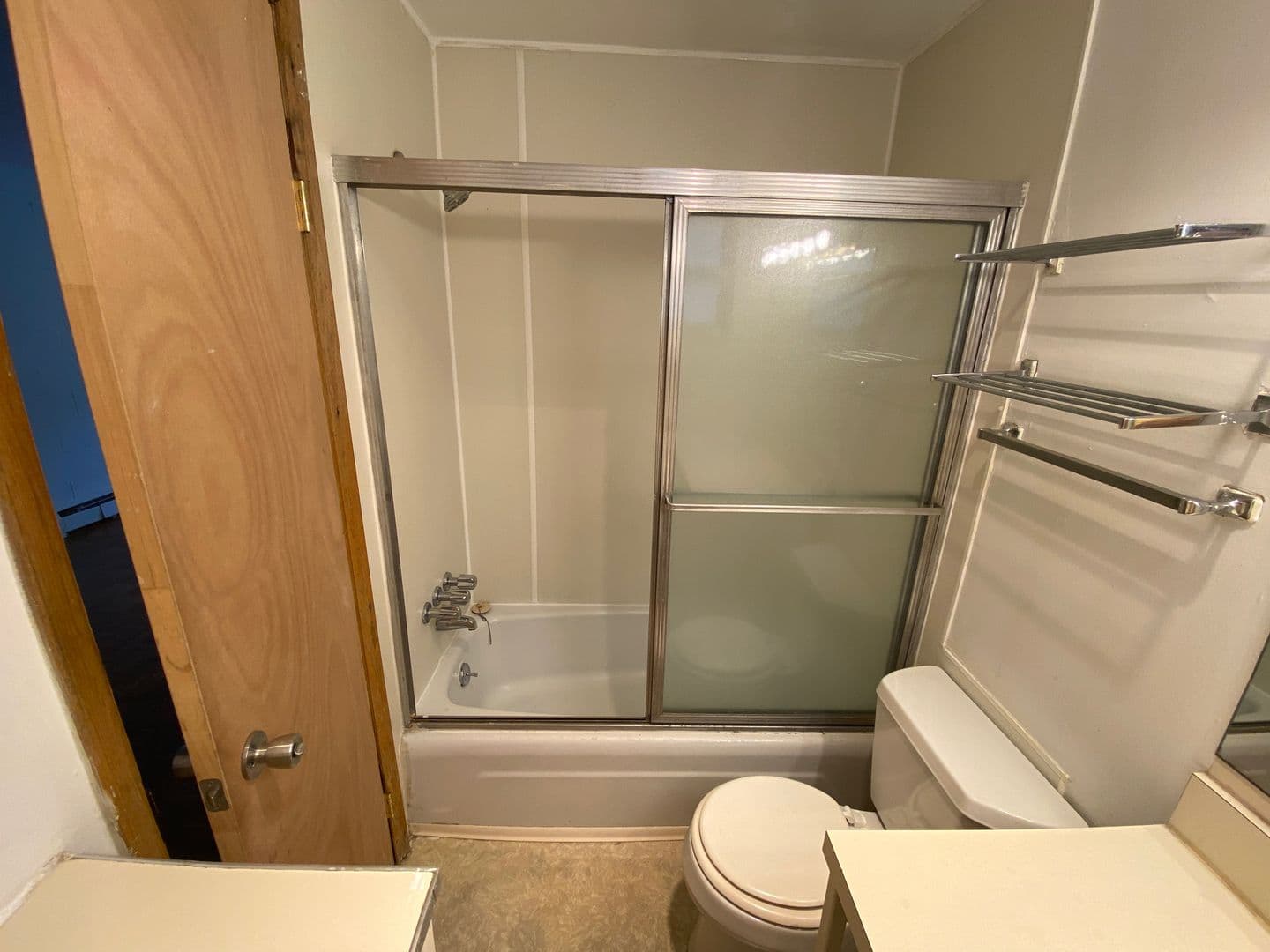 Columbus Apartment: 1472-1490 Neil Ave